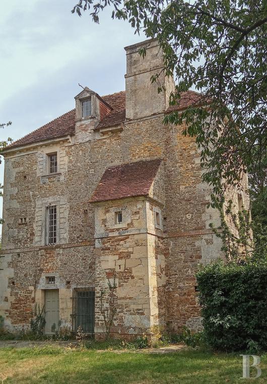 residences and character houses france lower normandy   - 2